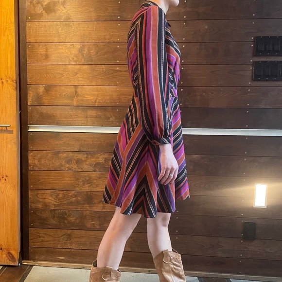 Wow! Diane Von Furstenberg ‘Chrissie’ wool & silk flare bottom retro style dress - Picture 3 of 15